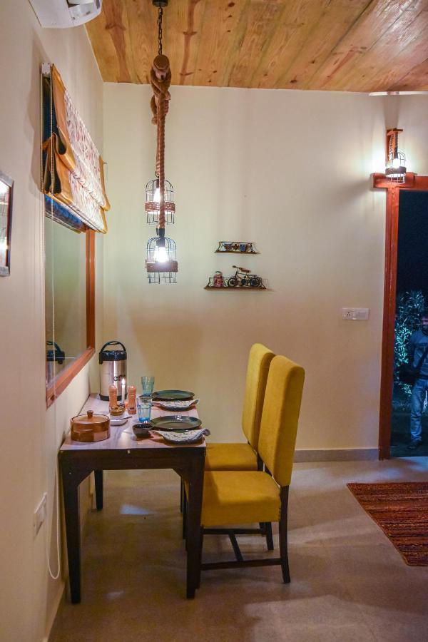 Hotel Tree Of Life Ecotainers Agra Agra  Esterno foto