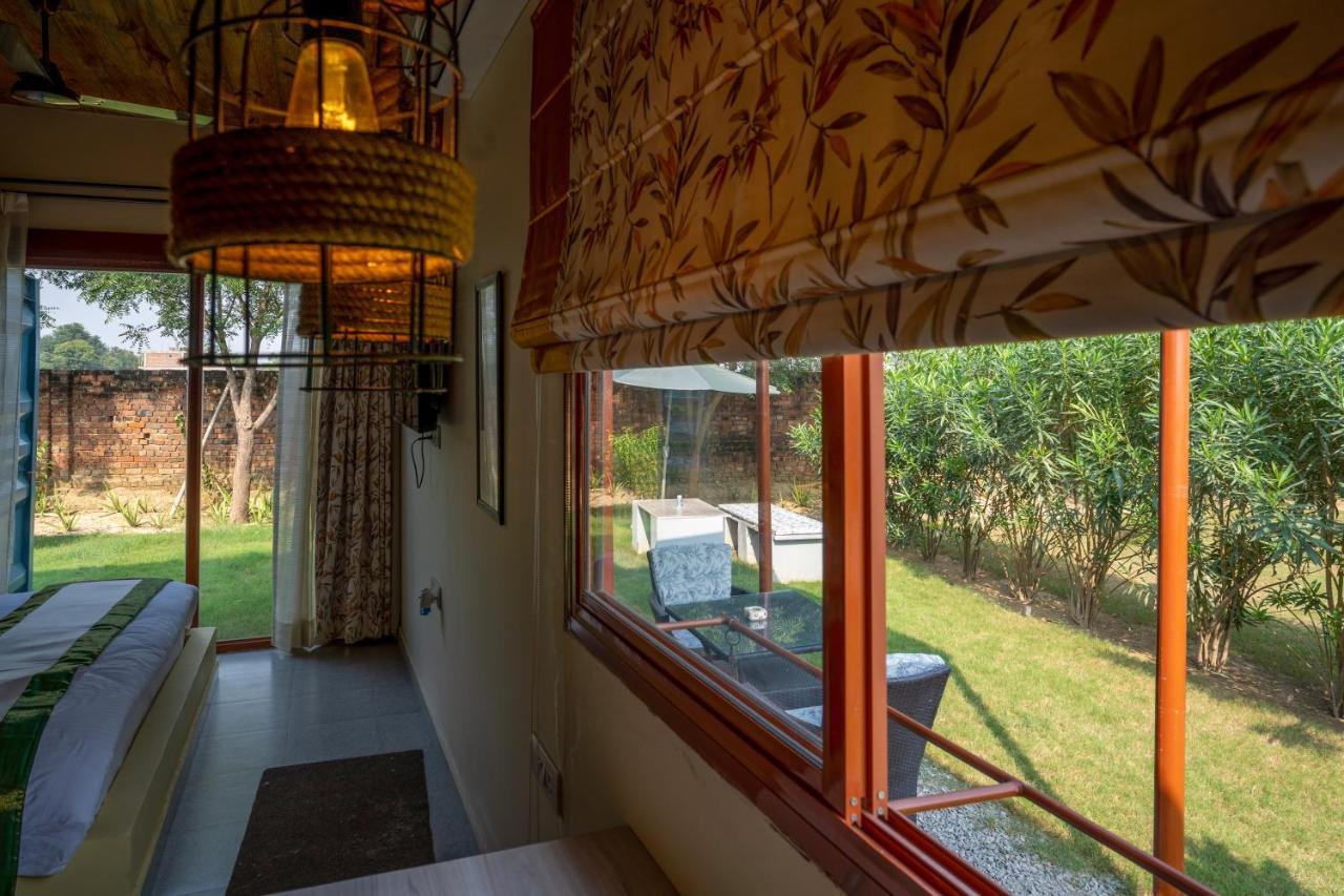 Hotel Tree Of Life Ecotainers Agra Agra  Esterno foto