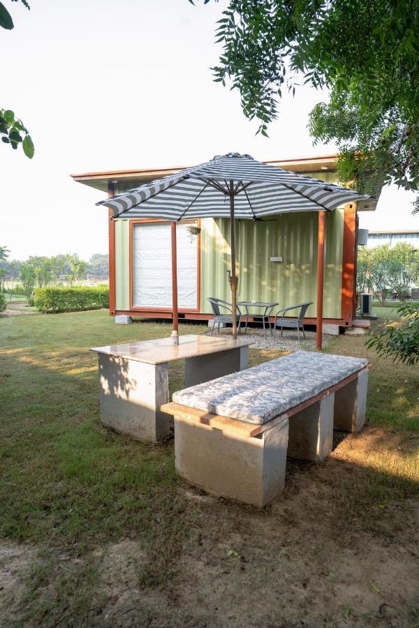 Hotel Tree Of Life Ecotainers Agra Agra  Esterno foto