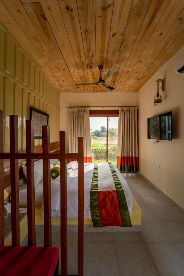 Hotel Tree Of Life Ecotainers Agra Agra  Esterno foto